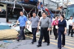 Bộ trưởng Bộ Công Thương tháp tùng Thủ tướng kiểm tra khắc phục thiệt hại bão số 3 tại Quảng Ninh